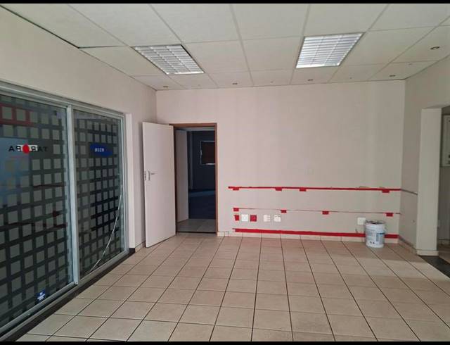 INDUSTRIAL PROPERTY TO RENT IN ROUTE 21 BUSINESS PARK